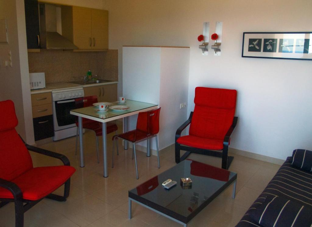 Caravella Luxury Apartments Paleochora Exterior foto